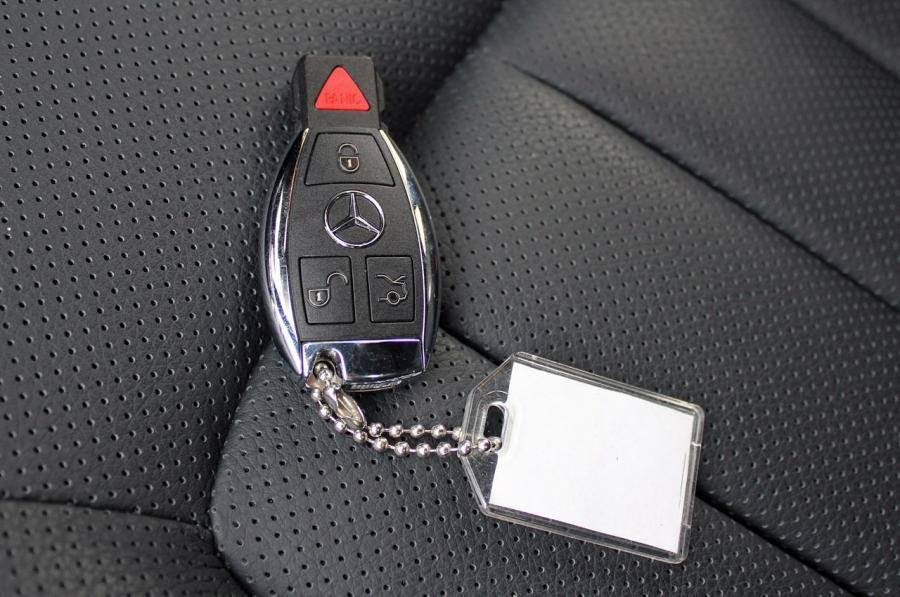  Mercedes-Benz CLS550 2012 года  (фото 39 из 121)